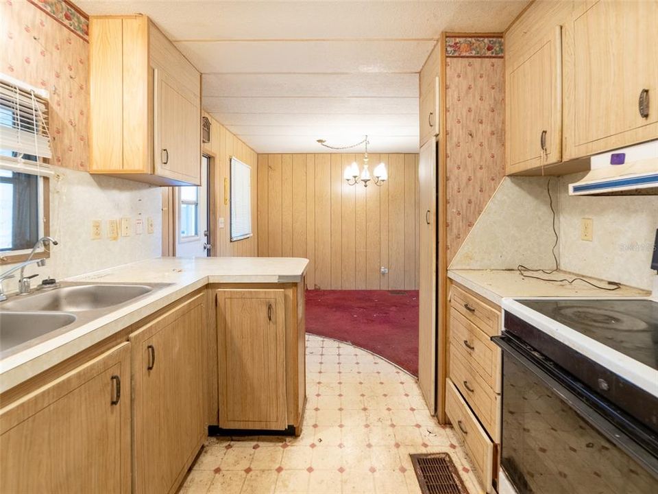 На продажу: $80,000 (2 спален, 2 ванн, 957 Квадратных фут)