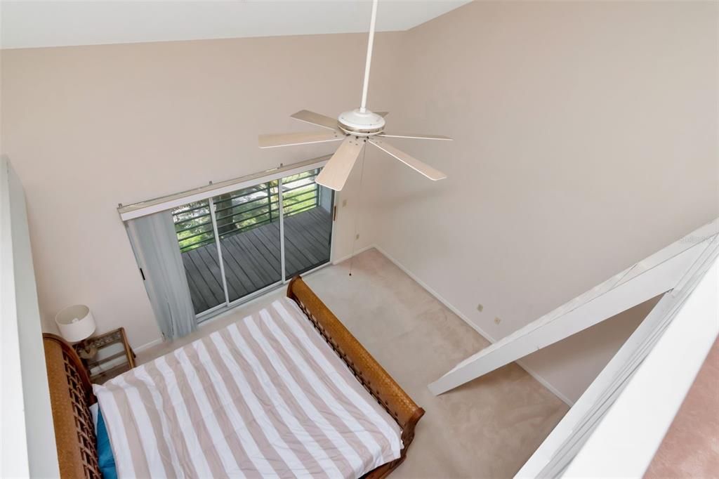 Activo con contrato: $2,700 (3 camas, 3 baños, 1700 Pies cuadrados)