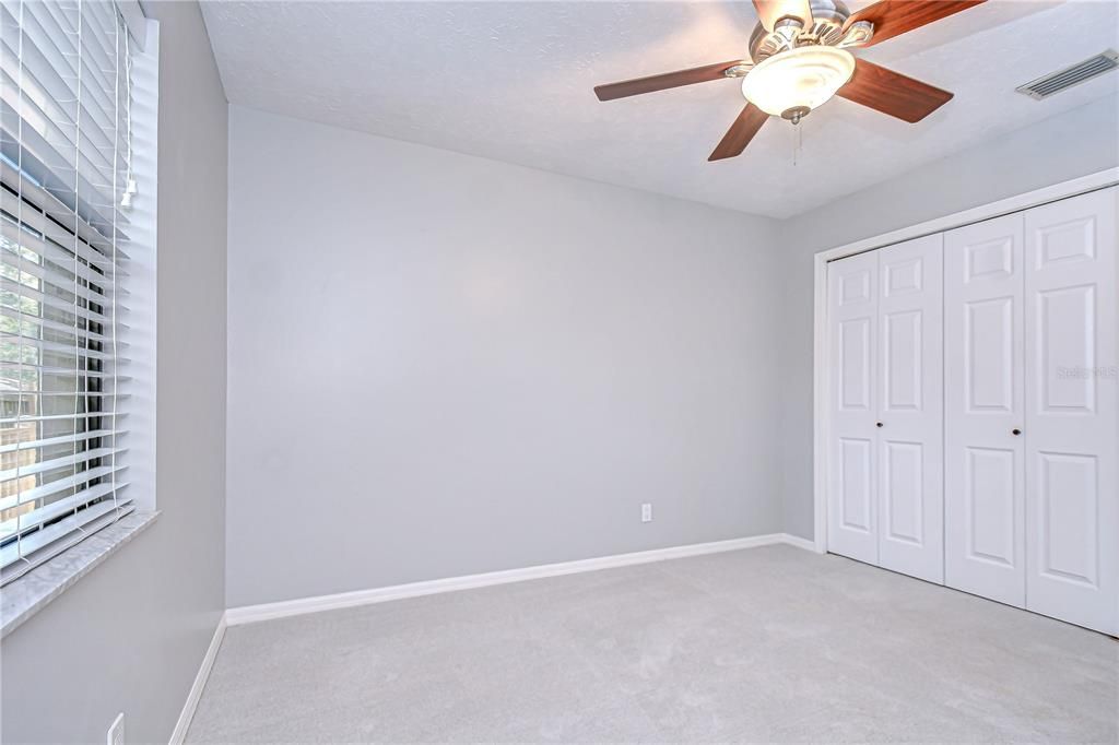 For Sale: $535,000 (5 beds, 3 baths, 2880 Square Feet)