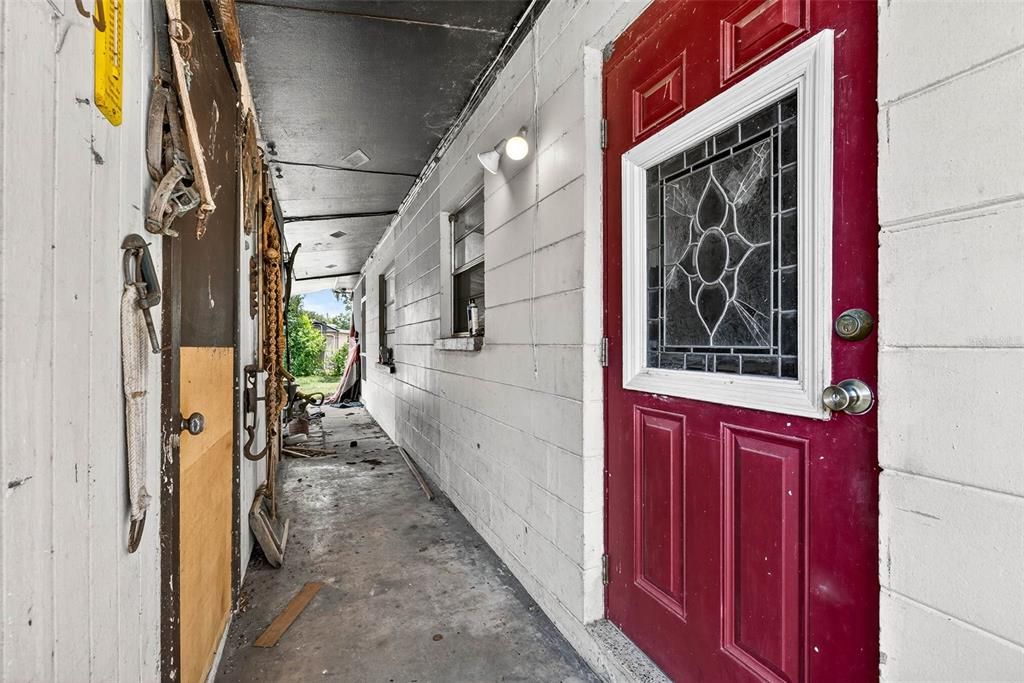 Active With Contract: $279,999 (3 beds, 2 baths, 1483 Square Feet)