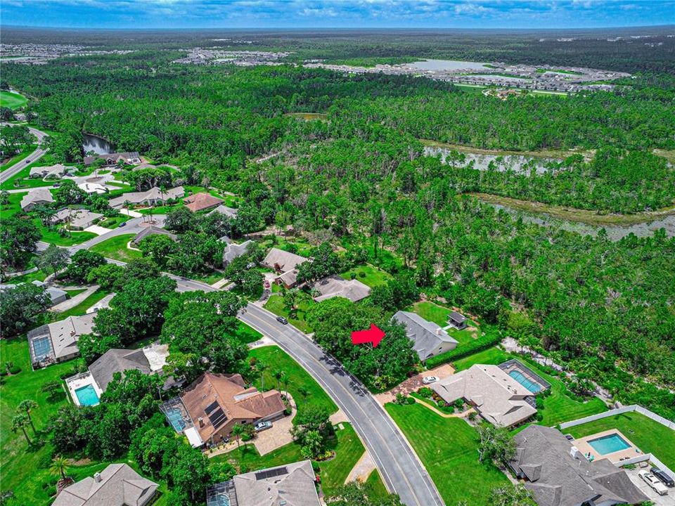 Activo con contrato: $595,000 (4 camas, 2 baños, 2779 Pies cuadrados)