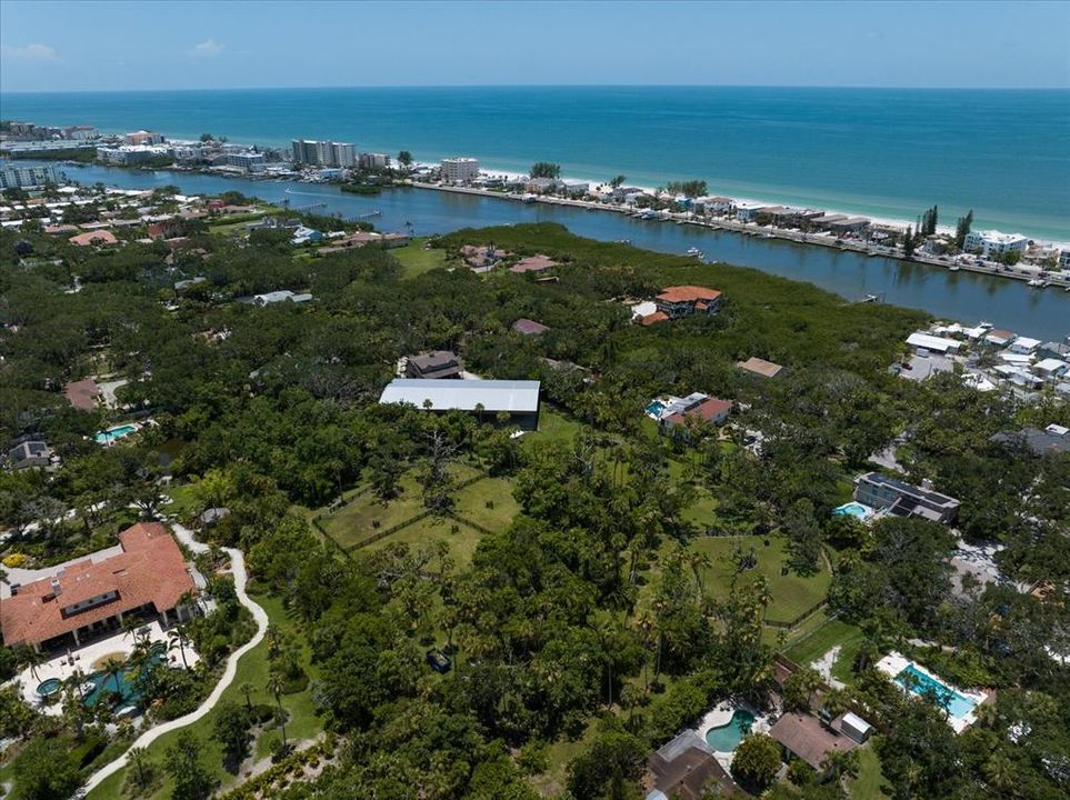 待售: $9,825,000 (5 贝兹, 6 浴室, 8649 平方英尺)