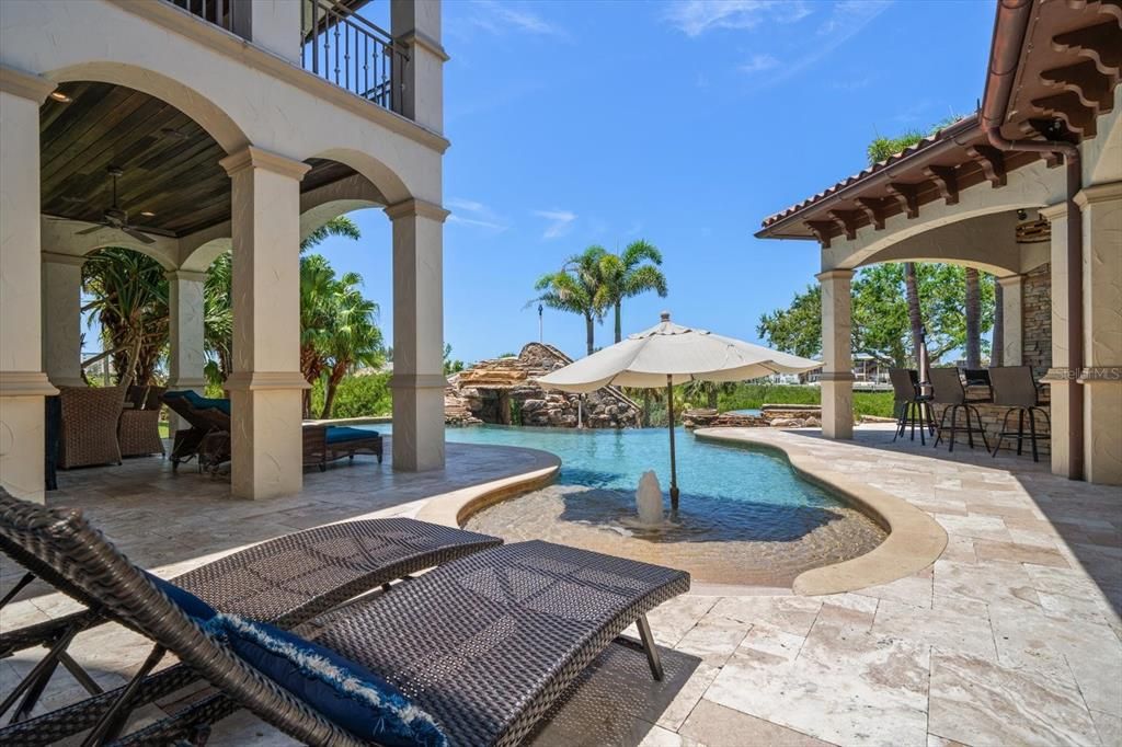 待售: $9,825,000 (5 贝兹, 6 浴室, 8649 平方英尺)