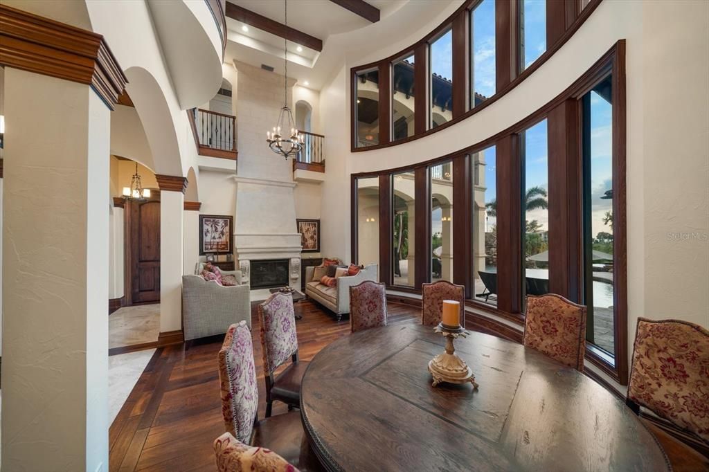 待售: $9,825,000 (5 贝兹, 6 浴室, 8649 平方英尺)