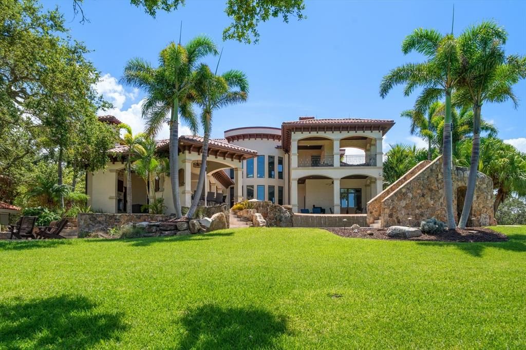 待售: $9,825,000 (5 贝兹, 6 浴室, 8649 平方英尺)