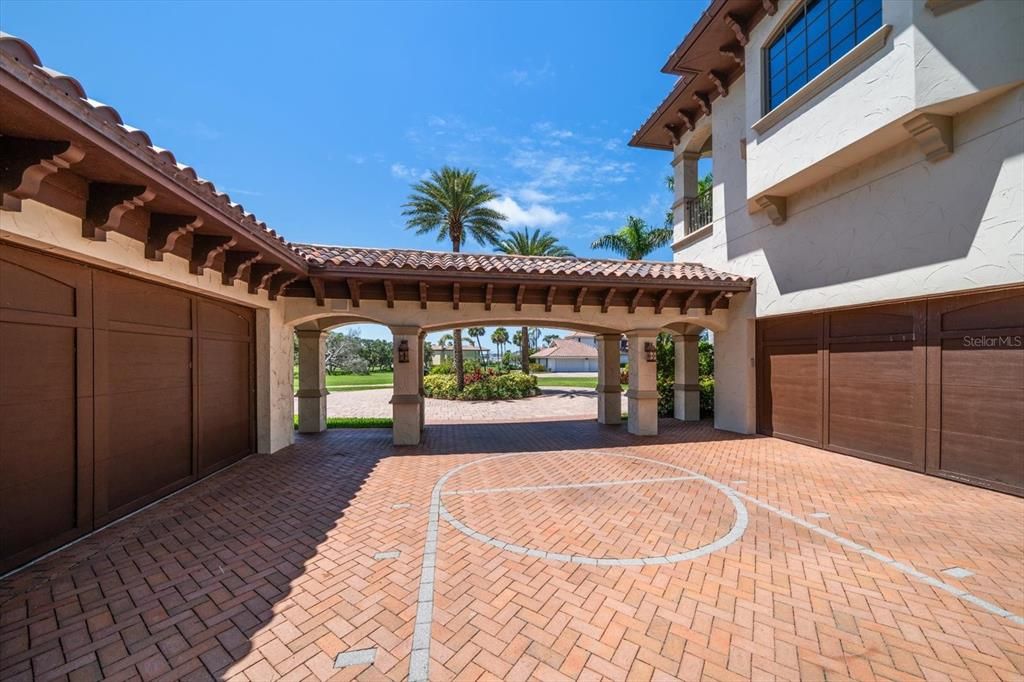 待售: $9,825,000 (5 贝兹, 6 浴室, 8649 平方英尺)