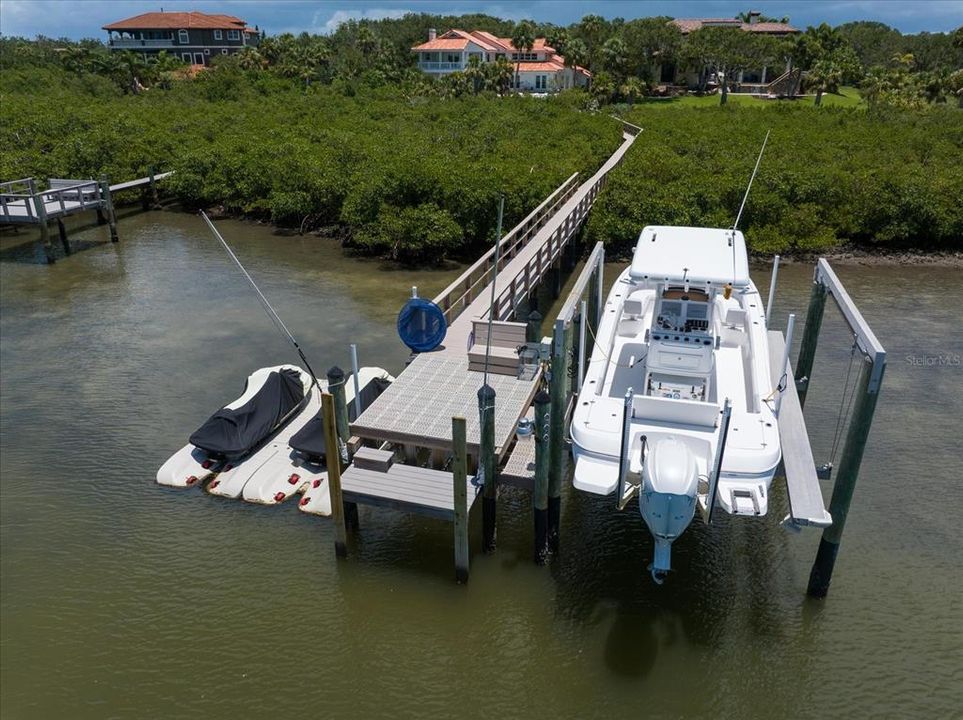 待售: $9,825,000 (5 贝兹, 6 浴室, 8649 平方英尺)