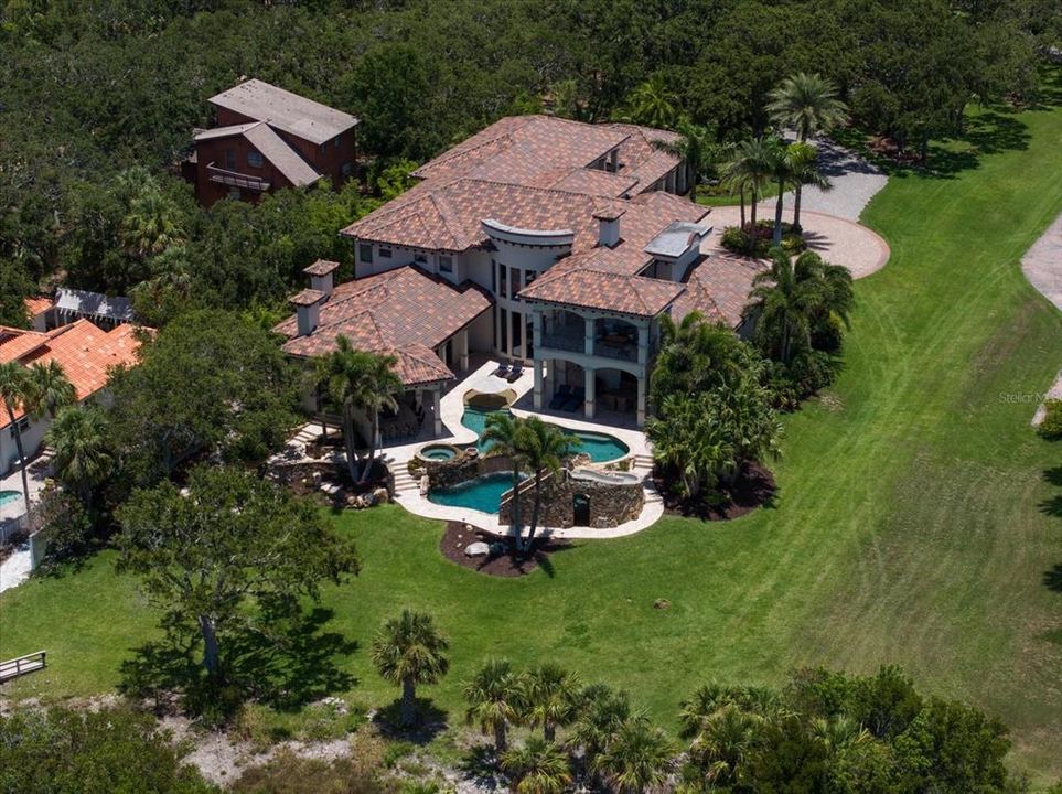 待售: $9,825,000 (5 贝兹, 6 浴室, 8649 平方英尺)