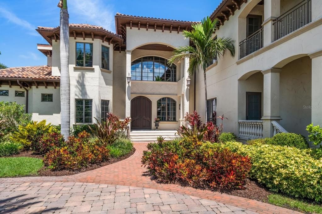 待售: $9,825,000 (5 贝兹, 6 浴室, 8649 平方英尺)