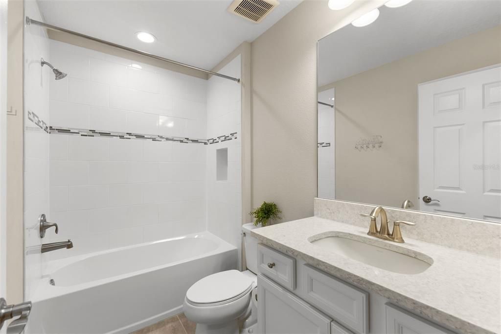 For Sale: $679,900 (5 beds, 4 baths, 3606 Square Feet)