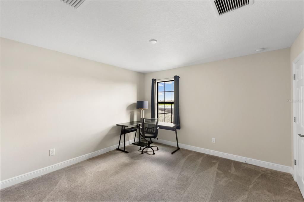 For Sale: $679,900 (5 beds, 4 baths, 3606 Square Feet)