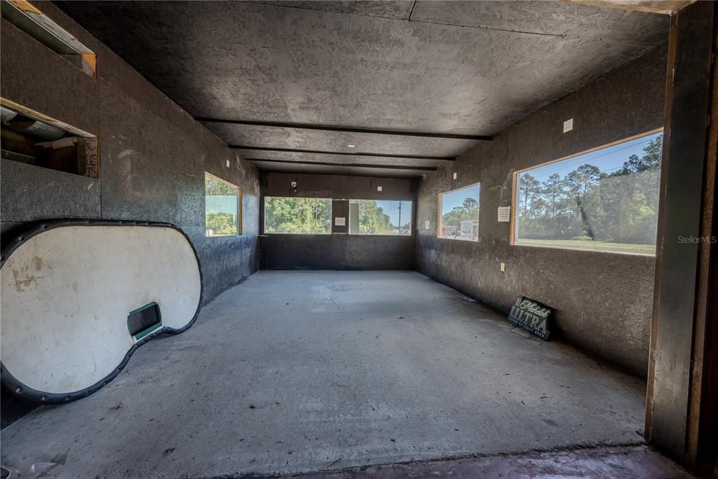 For Sale: $199,000 (0 beds, 0 baths, 2045 Square Feet)