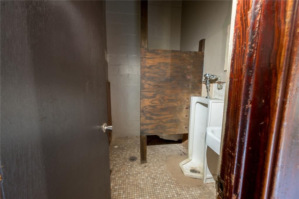 For Sale: $199,000 (0 beds, 0 baths, 2045 Square Feet)