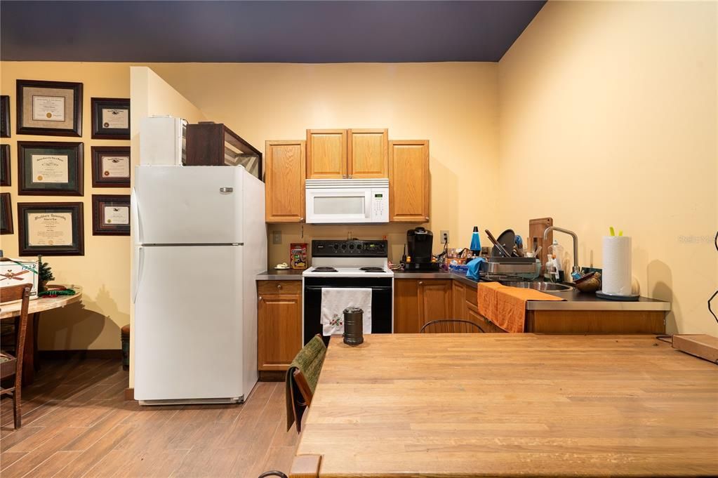 En Venta: $849,000 (5 camas, 4 baños, 2660 Pies cuadrados)