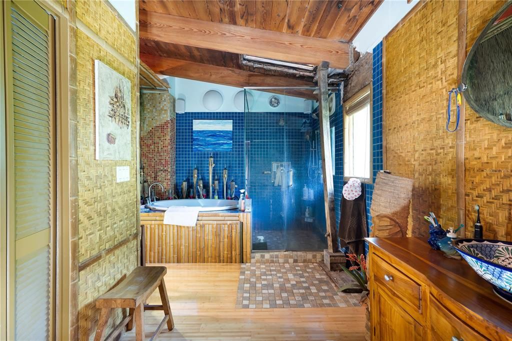 En Venta: $849,000 (5 camas, 4 baños, 2660 Pies cuadrados)