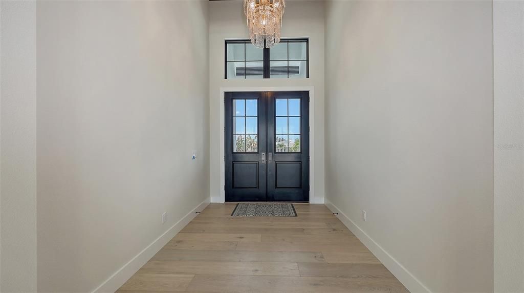 For Sale: $4,925,000 (5 beds, 5 baths, 4022 Square Feet)