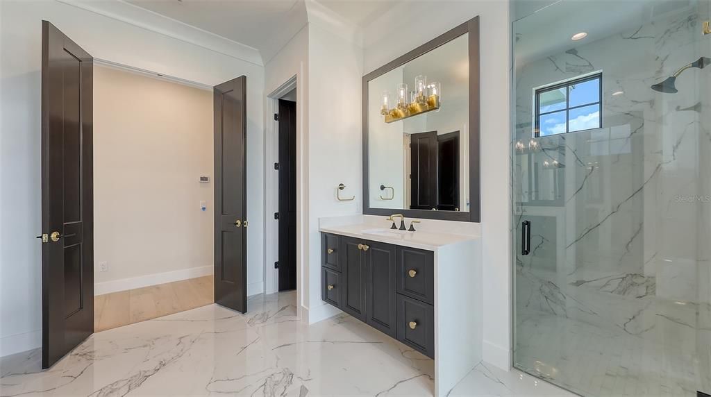 For Sale: $4,925,000 (5 beds, 5 baths, 4022 Square Feet)