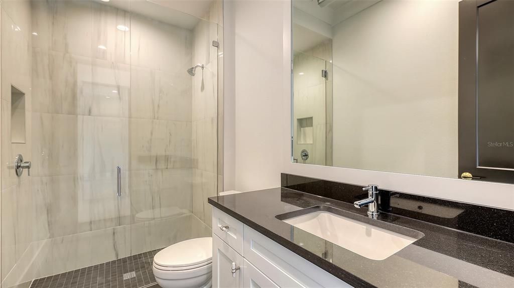 For Sale: $4,925,000 (5 beds, 5 baths, 4022 Square Feet)