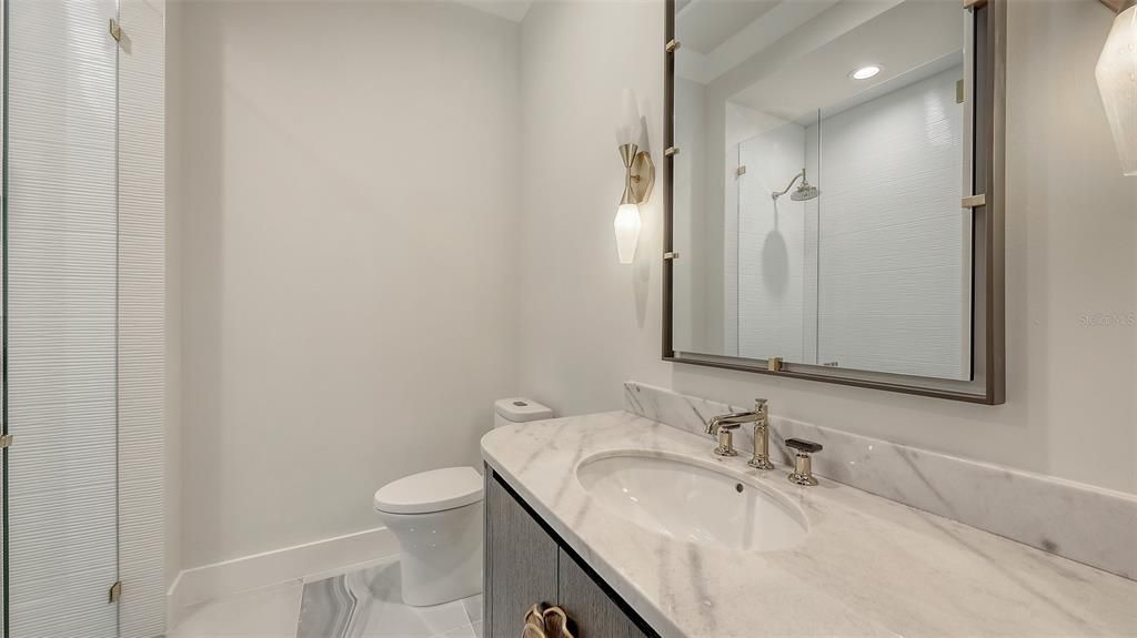 For Sale: $4,925,000 (5 beds, 5 baths, 4022 Square Feet)