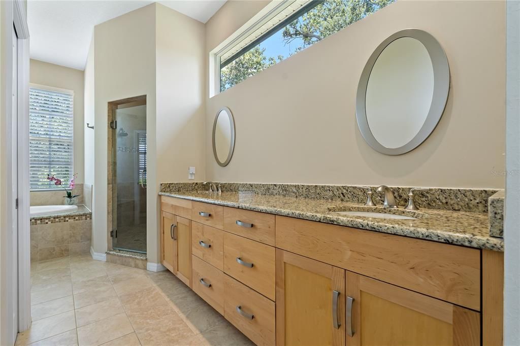 For Sale: $792,000 (3 beds, 2 baths, 2147 Square Feet)