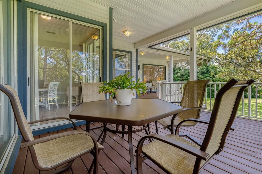 For Sale: $792,000 (3 beds, 2 baths, 2147 Square Feet)