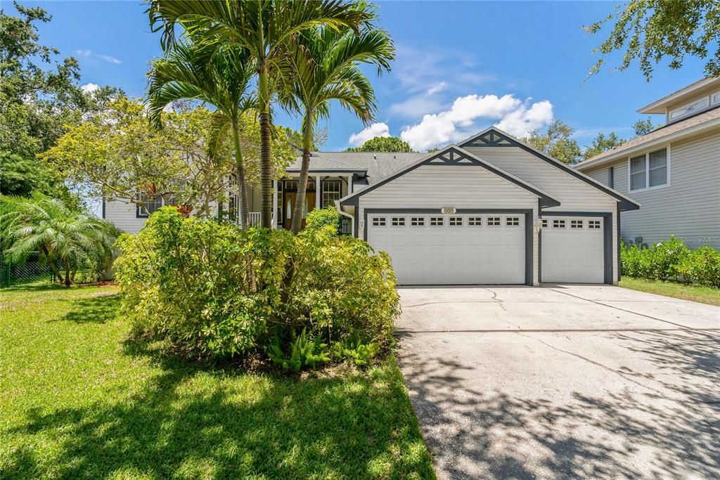 For Sale: $792,000 (3 beds, 2 baths, 2147 Square Feet)