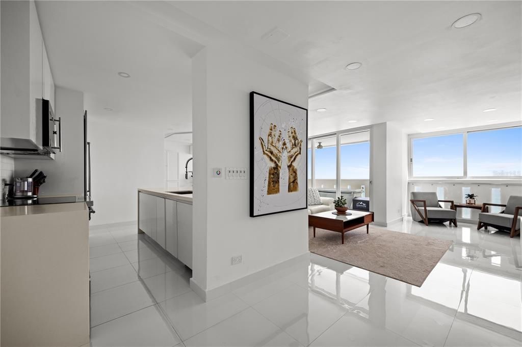 Activo con contrato: $790,000 (1 camas, 1 baños, 1000 Pies cuadrados)