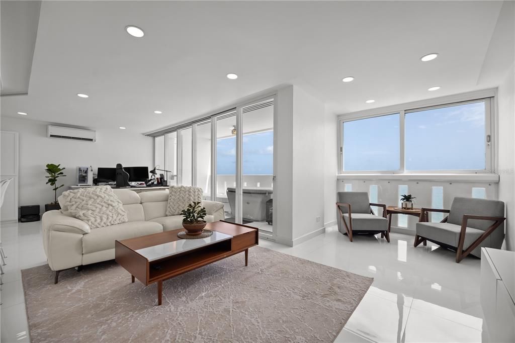 Activo con contrato: $790,000 (1 camas, 1 baños, 1000 Pies cuadrados)