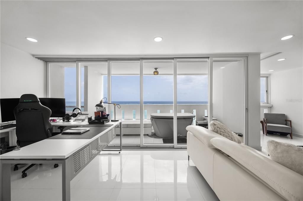 Activo con contrato: $790,000 (1 camas, 1 baños, 1000 Pies cuadrados)