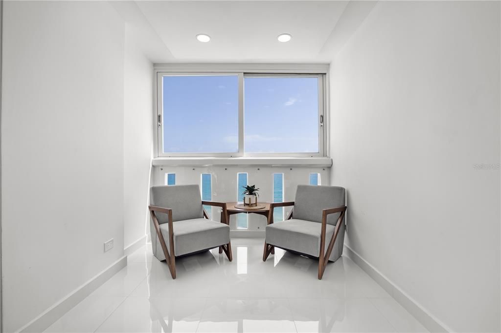 Activo con contrato: $790,000 (1 camas, 1 baños, 1000 Pies cuadrados)