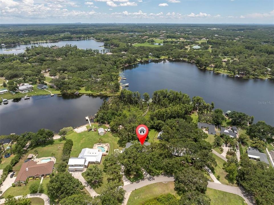 For Sale: $1,100,000 (4 beds, 2 baths, 3367 Square Feet)