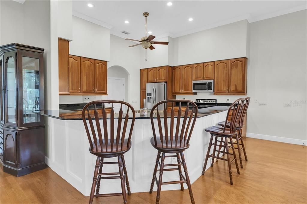 For Sale: $1,100,000 (4 beds, 2 baths, 3367 Square Feet)