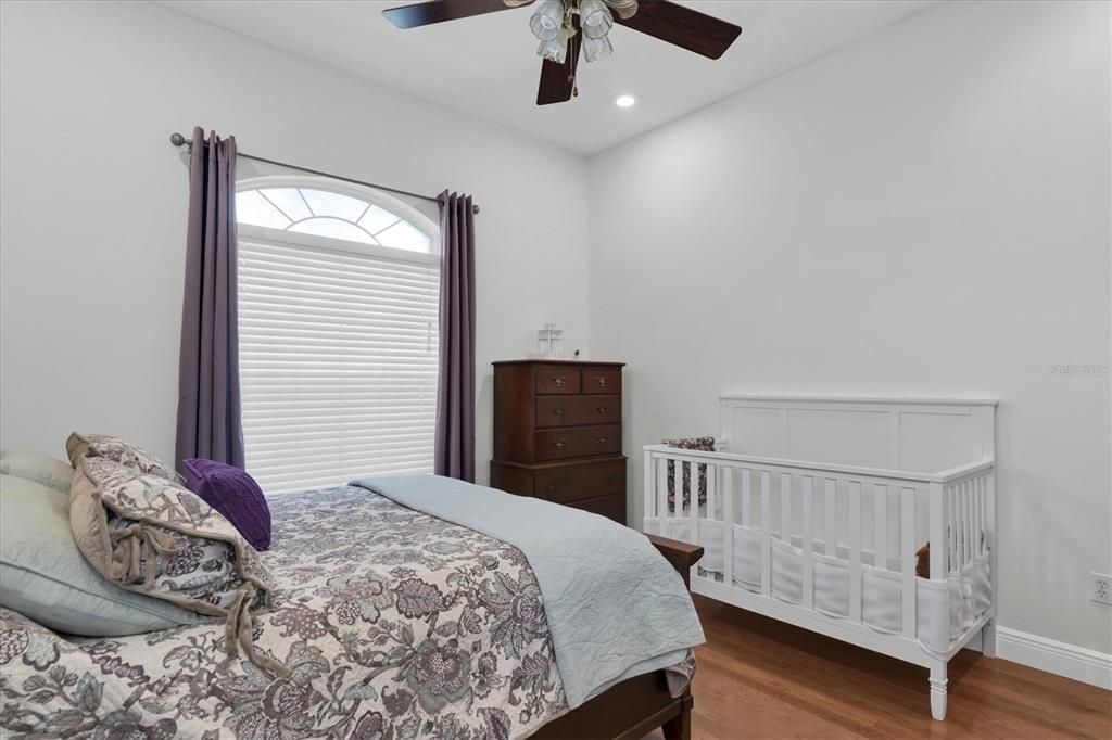 For Sale: $1,100,000 (4 beds, 2 baths, 3367 Square Feet)