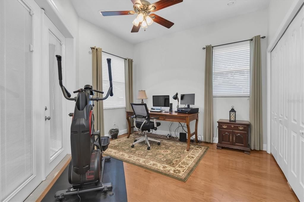 For Sale: $1,100,000 (4 beds, 2 baths, 3367 Square Feet)