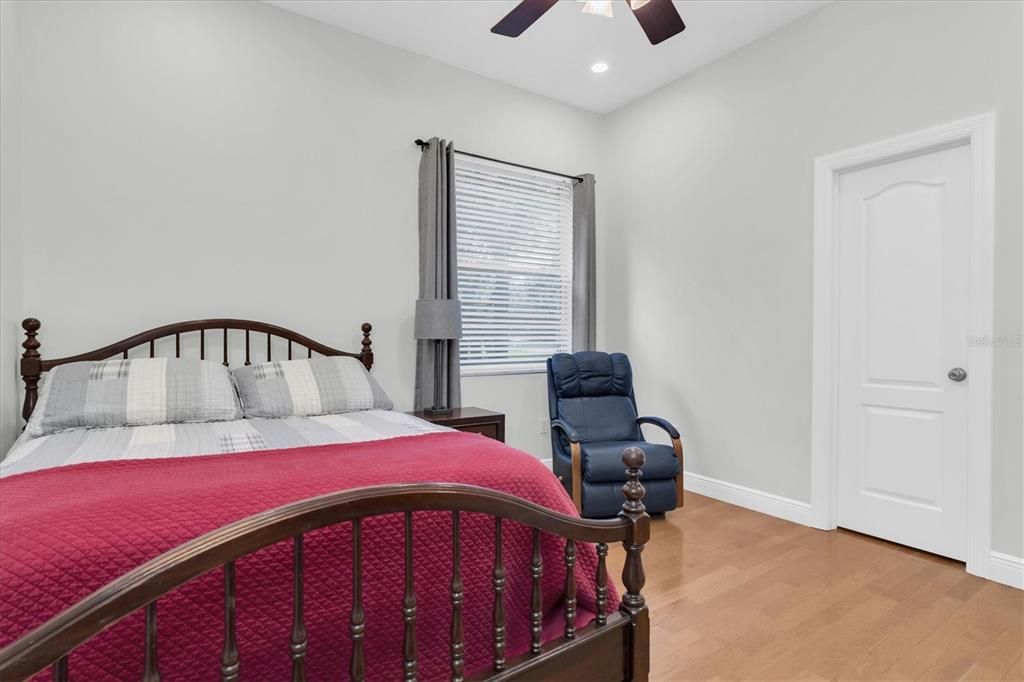 For Sale: $1,100,000 (4 beds, 2 baths, 3367 Square Feet)