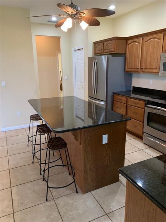 For Sale: $379,000 (3 beds, 2 baths, 2386 Square Feet)