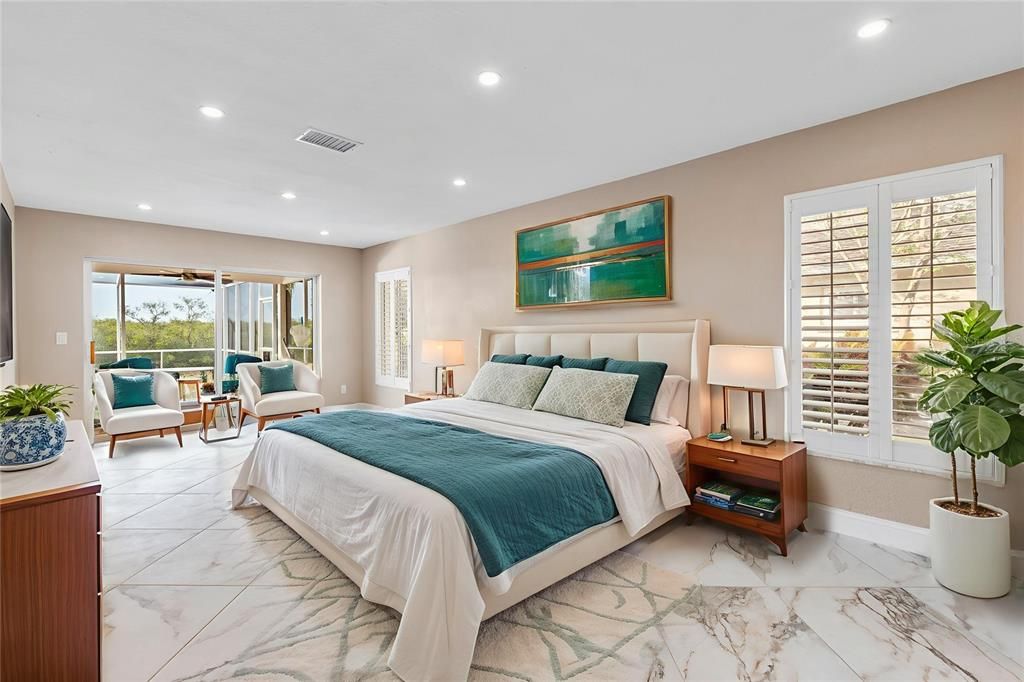 Под контрактом: $789,900 (3 спален, 2 ванн, 2084 Квадратных фут)