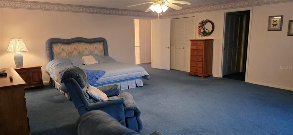 For Sale: $595,000 (3 beds, 2 baths, 3208 Square Feet)