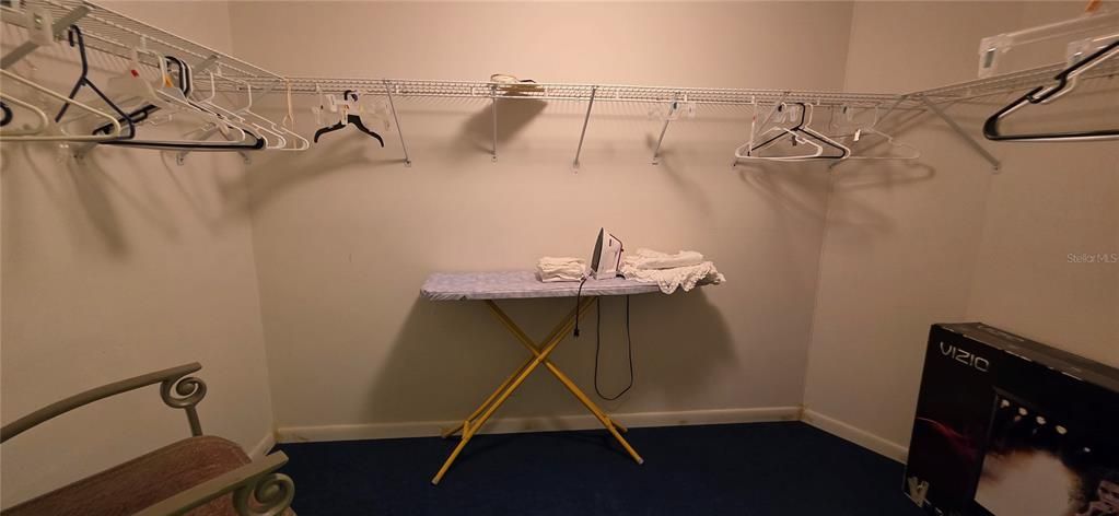 For Sale: $595,000 (3 beds, 2 baths, 3208 Square Feet)