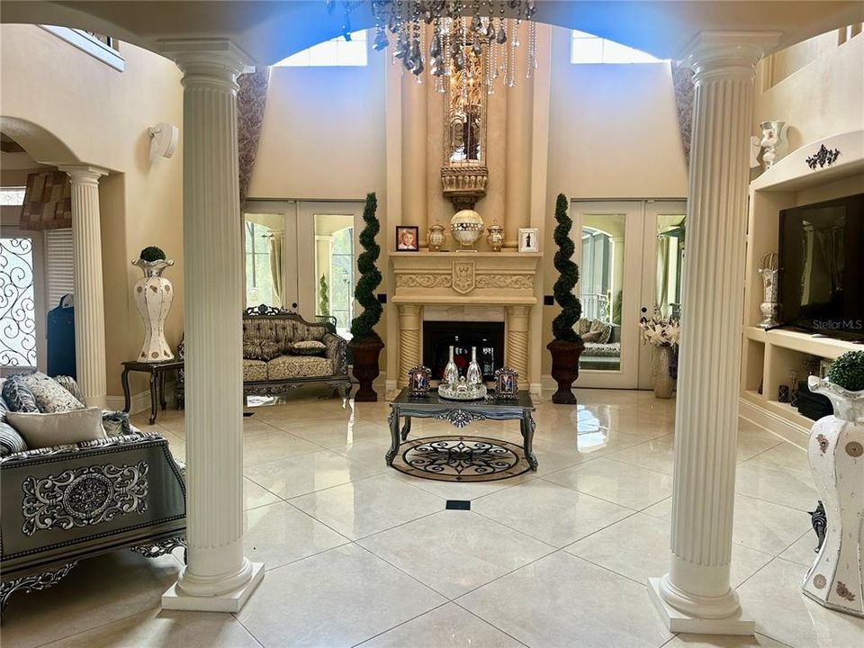 На продажу: $3,499,999 (6 спален, 6 ванн, 7428 Квадратных фут)