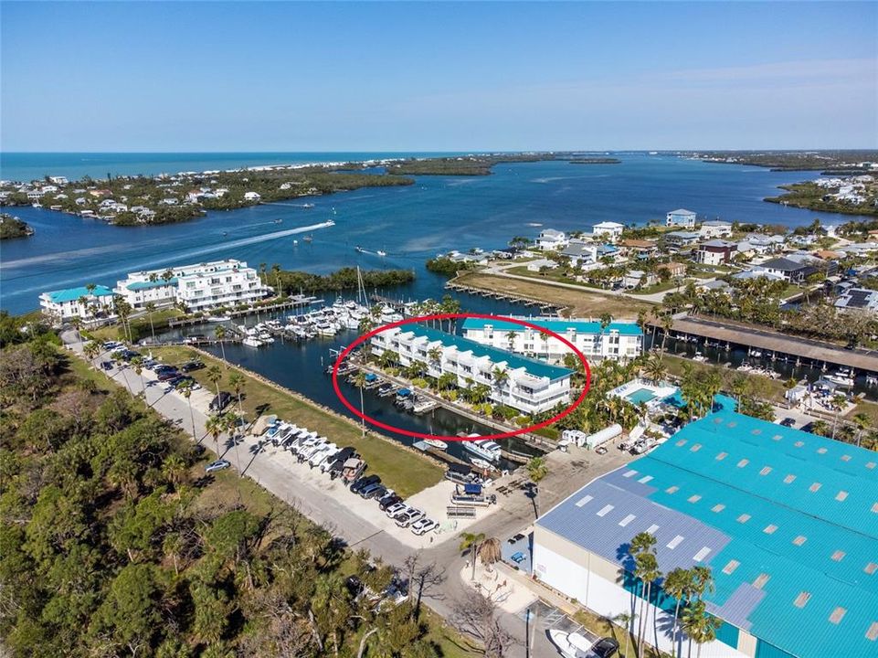 出租: $3,500 (3 贝兹, 3 浴室, 1735 平方英尺)