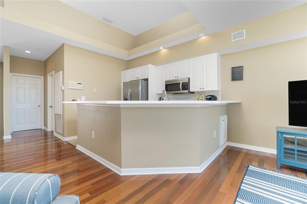 出租: $3,500 (3 贝兹, 3 浴室, 1735 平方英尺)