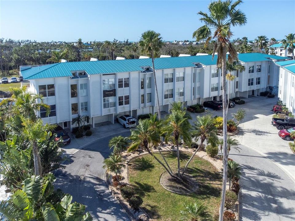 出租: $3,500 (3 贝兹, 3 浴室, 1735 平方英尺)