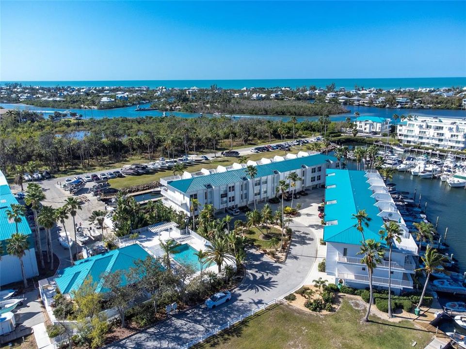 出租: $3,500 (3 贝兹, 3 浴室, 1735 平方英尺)