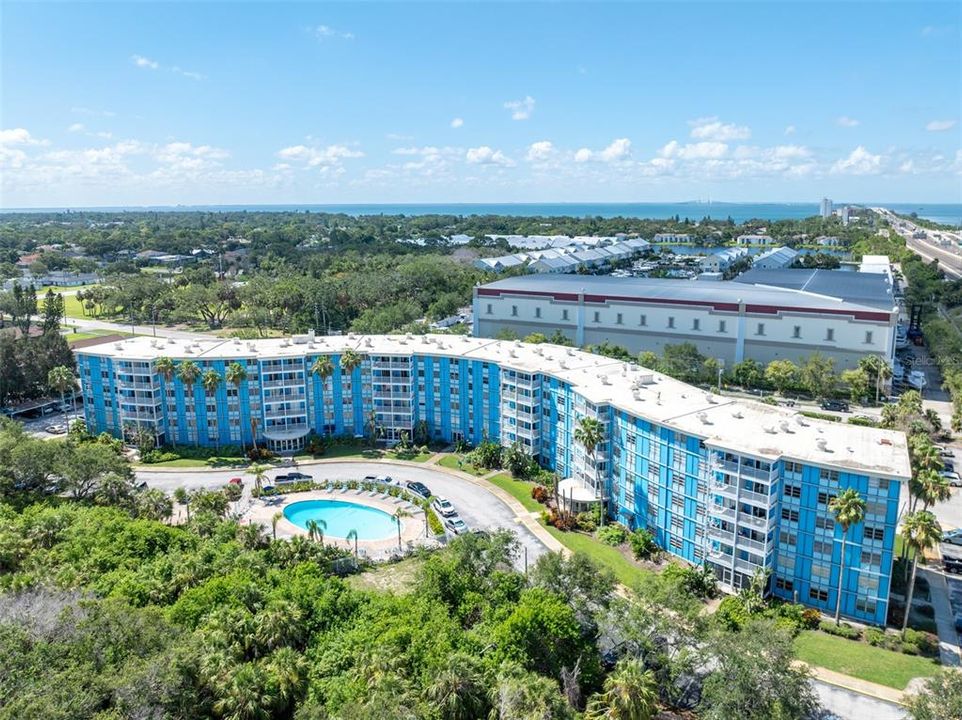 待售: $100,000 (1 贝兹, 1 浴室, 708 平方英尺)