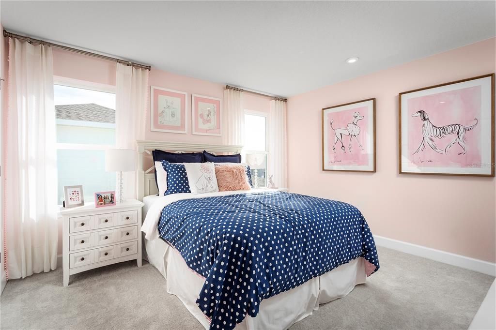 合同活跃: $530,810 (4 贝兹, 3 浴室, 2748 平方英尺)