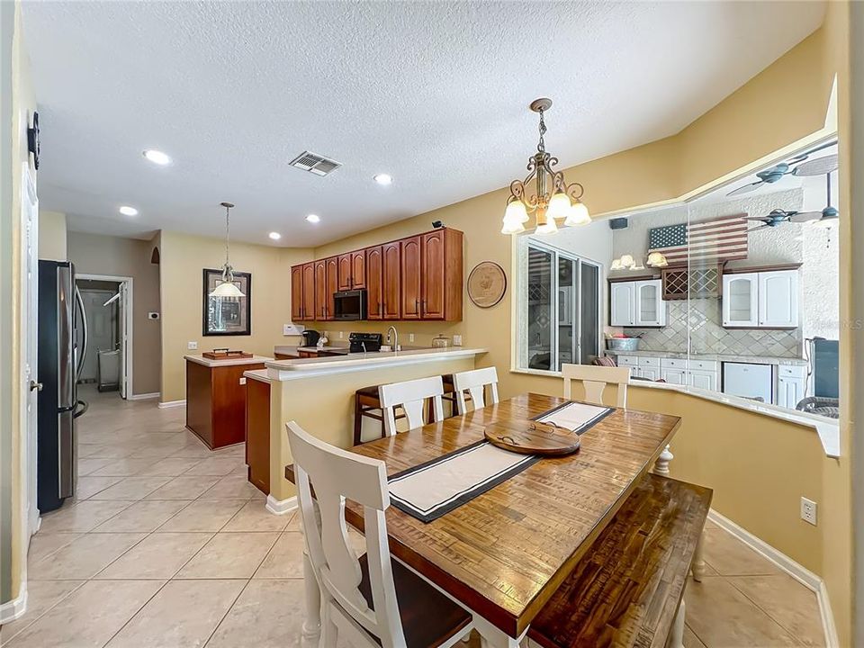 For Sale: $695,000 (4 beds, 3 baths, 3180 Square Feet)