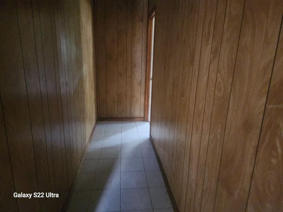 For Rent: $1,250 (1 beds, 1 baths, 780 Square Feet)