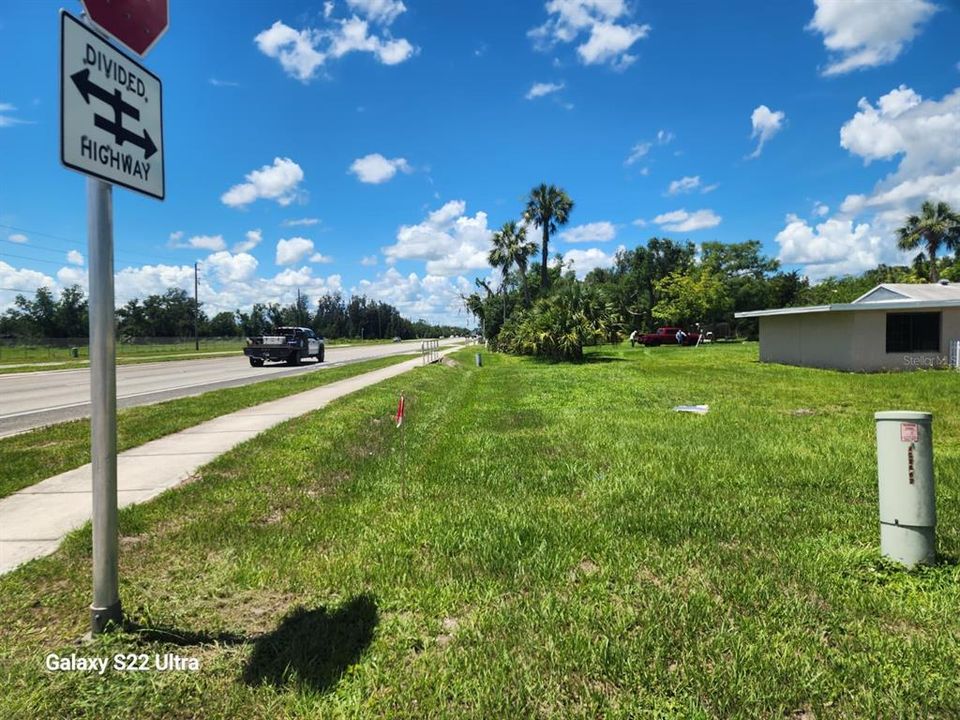 For Rent: $1,350 (2 beds, 1 baths, 900 Square Feet)