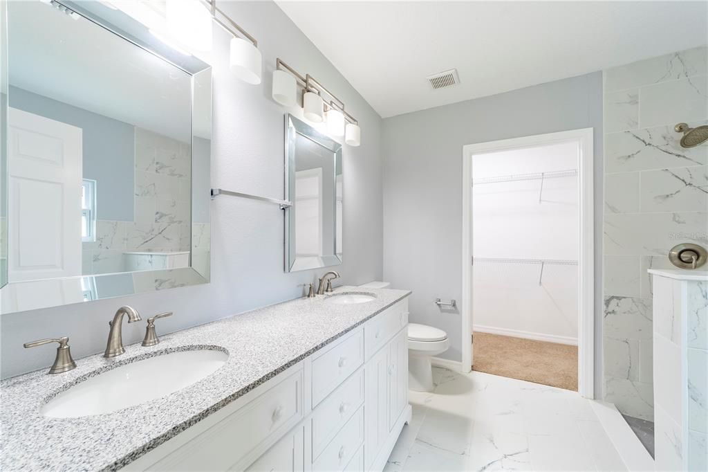 For Sale: $449,000 (4 beds, 2 baths, 2069 Square Feet)